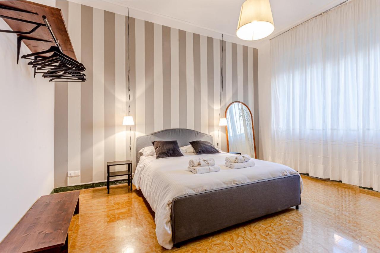 Frank'S And Art Love Apartments Livorno Exterior photo