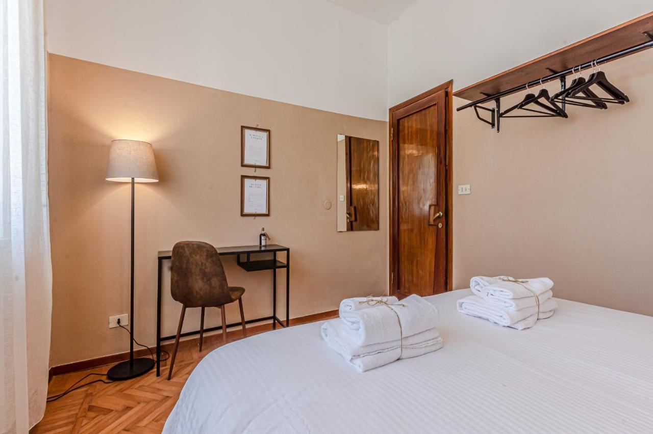 Frank'S And Art Love Apartments Livorno Exterior photo